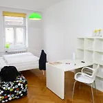 Hostel & Guesthouse Kaiser 23