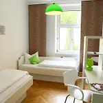 Hostel & Guesthouse Kaiser 23