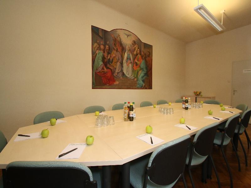 & Kaiser 23 Hostel
