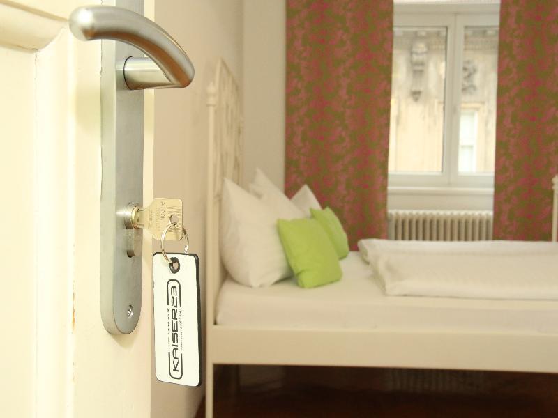 & Kaiser 23 * Wien